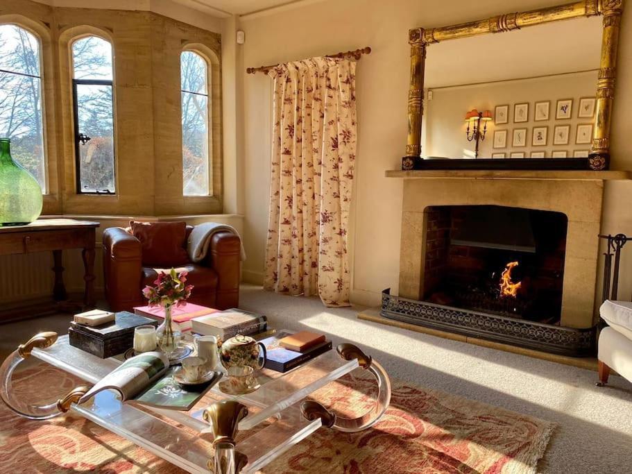 The Dower House At Parnham Park Villa บีอามินสเตอร์ ภายนอก รูปภาพ