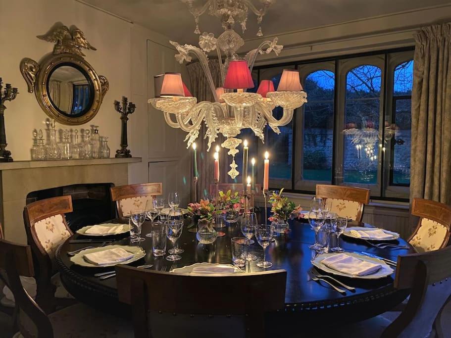 The Dower House At Parnham Park Villa บีอามินสเตอร์ ภายนอก รูปภาพ